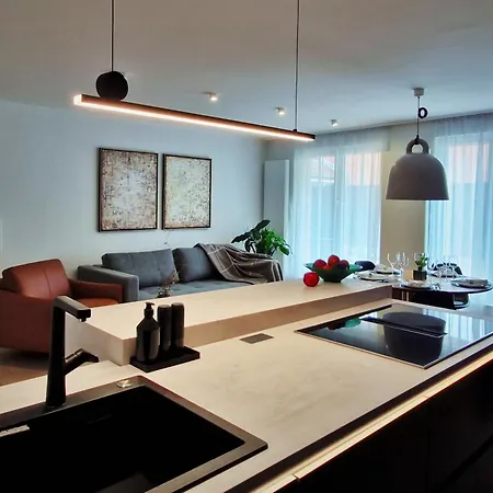 アパート Meridian